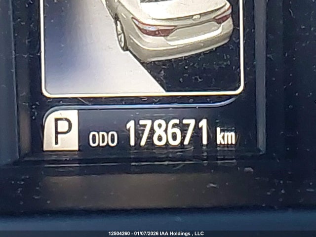 12504260 :رقم المزاد ، 4T1BF1FK4HU353430 vin ، 2017 Toyota Camry مزاد بيع