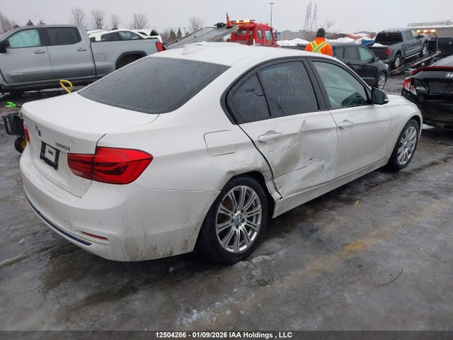 BMW 320 XI 2016 WBA8E5G53GNU21160 Image 4