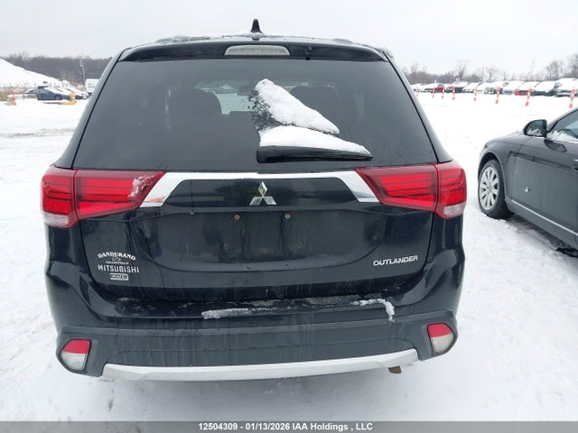 JA4AZ2A33HZ606120 Mitsubishi Outlander