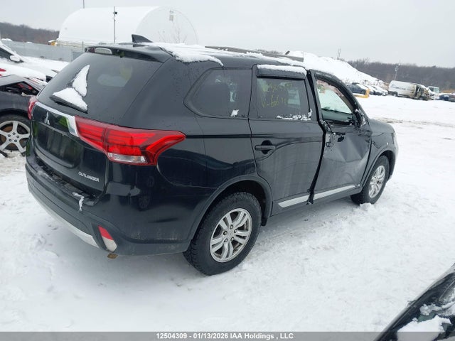 JA4AZ2A33HZ606120 Mitsubishi Outlander