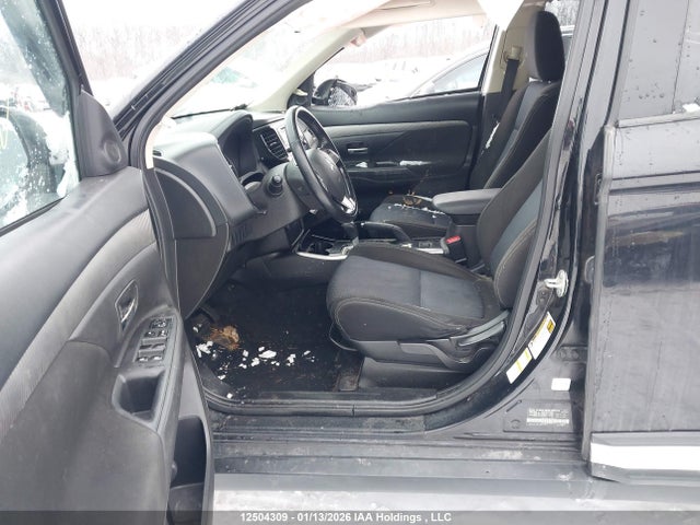 JA4AZ2A33HZ606120 Mitsubishi Outlander