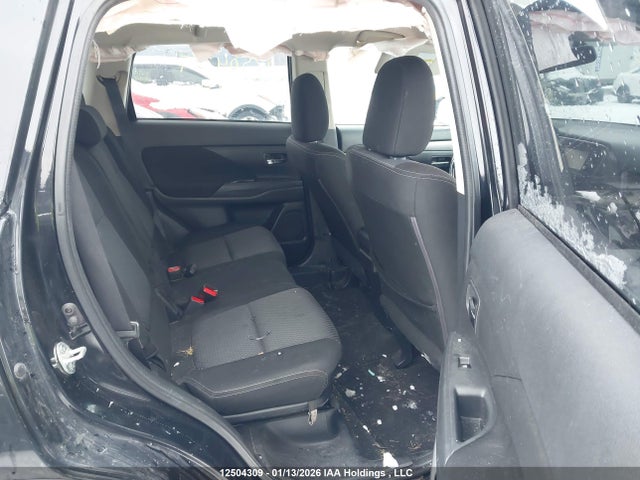JA4AZ2A33HZ606120 Mitsubishi Outlander