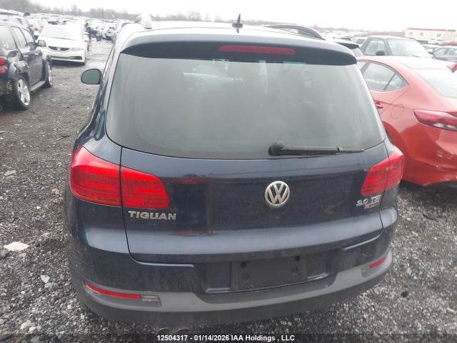 WVGJV7AX4GW022970 Volkswagen Tiguan