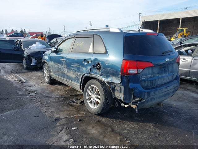 5XYKTDA72EG518874 KIA Sorento