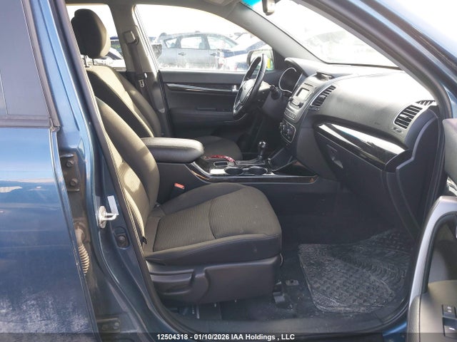 5XYKTDA72EG518874 KIA Sorento