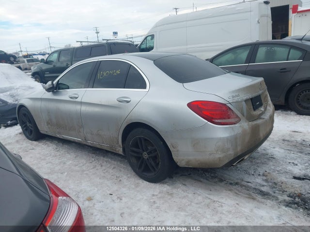 55SWF4KB5HU231079 Mercedes-Benz 300