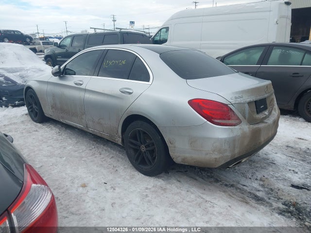 55SWF4KB5HU231079 Mercedes-Benz 300