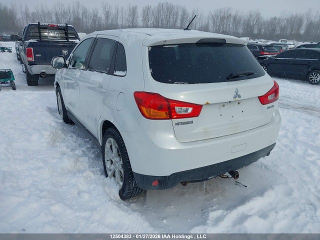 Mitsubishi RVR 2015 4A4AH3AU9FE605431 Image 3