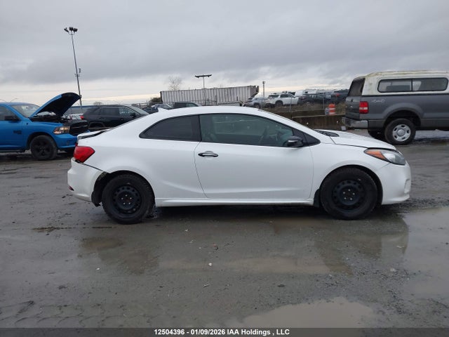 KIA Forte 2015 KNAFZ6A30F5410320 Image 13