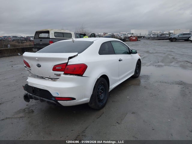 KIA Forte 2015 KNAFZ6A30F5410320 Image 4