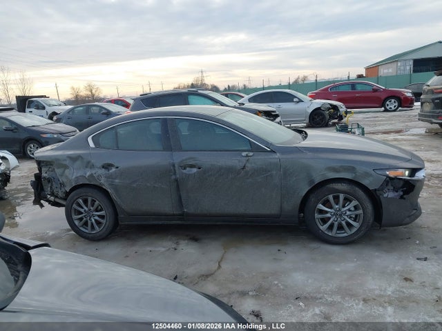 JM1BPACMXS1791109 Mazda 3 Preferred