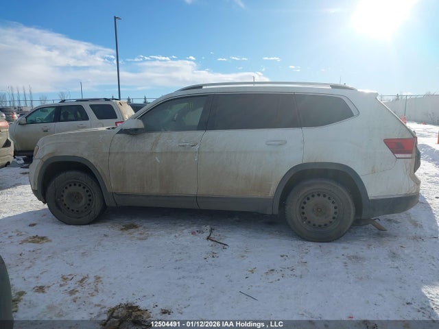 1V2NR2CA6JC592868 Volkswagen Atlas Sel Premium