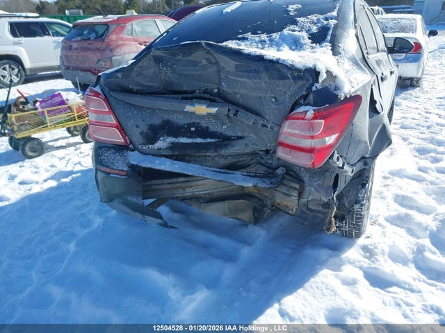1G1JD5SH5H4167038 Chevrolet Sonic Lt Auto