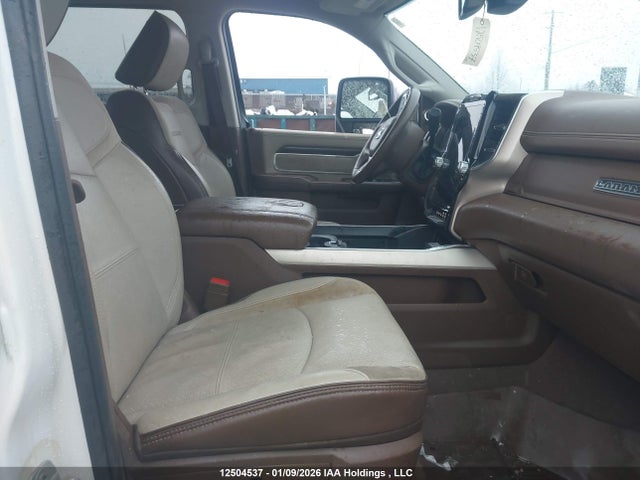12504537 :رقم المزاد ، 3C63RRJL1PG575320 vin ، 2023 Ram 3500 Laramie مزاد بيع