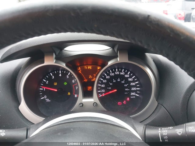 12504603 :رقم المزاد ، JN8AF5MV2FT556599 vin ، 2015 Nissan Juke S/sv/sl/nismo مزاد بيع