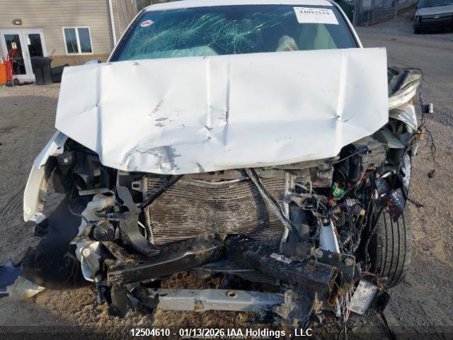 2C4RDGBG4JR329001 Dodge Grand Caravan
