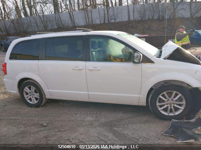 2C4RDGBG4JR329001 Dodge Grand Caravan