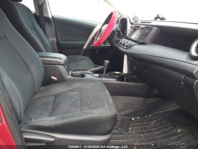 2T3BFREV6HW575436 Toyota RAV4 LE