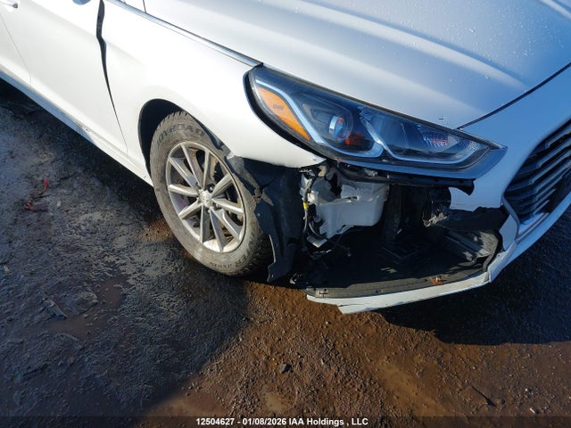 5NPE24AF5KH802639 Hyundai Sonata Essential