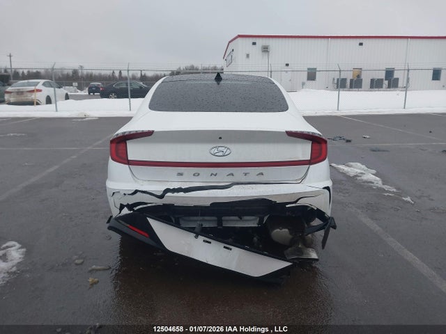 5NPEJ4J23NH144730 Hyundai Sonata Sport 1.6t 4dr