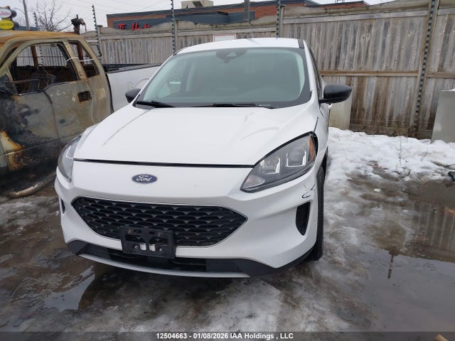 1FMCU9BZ4NUA58223 Ford ESCAPE SE
