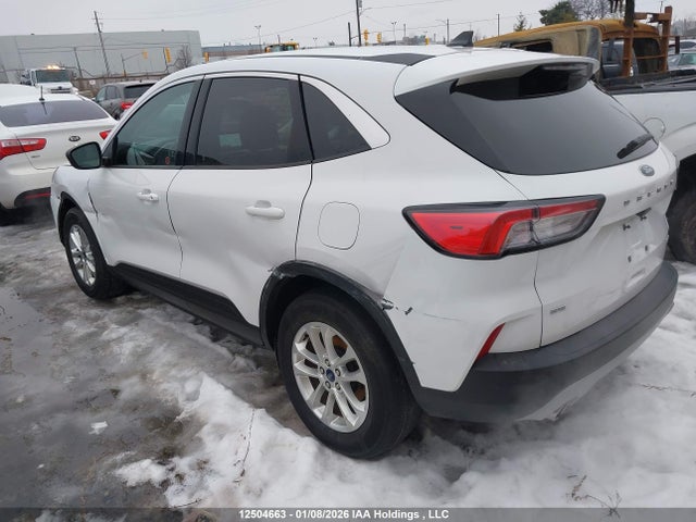1FMCU9BZ4NUA58223 Ford ESCAPE SE