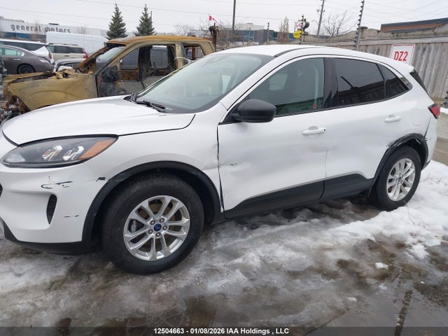 1FMCU9BZ4NUA58223 Ford ESCAPE SE