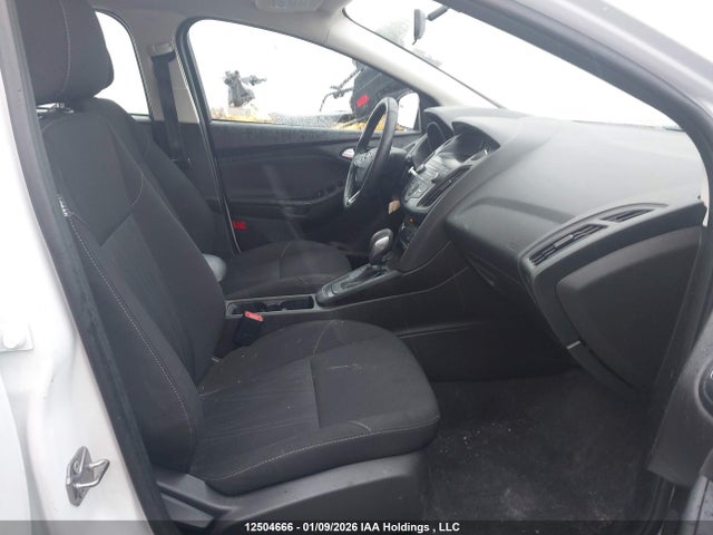 1FADP3K23JL305494 Ford Focus