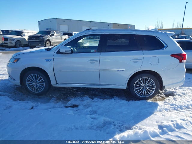 Продаж на аукціоні авто 2019 Mitsubishi Outlander Sel/gt, vin: JA4J24A58KZ608311, номер лоту: 12504682