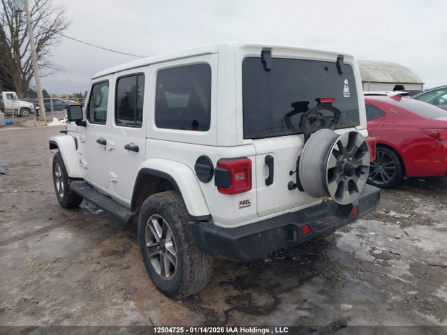 1C4HJXEG4LW329588 Jeep Wrangler Unlimited Sahara