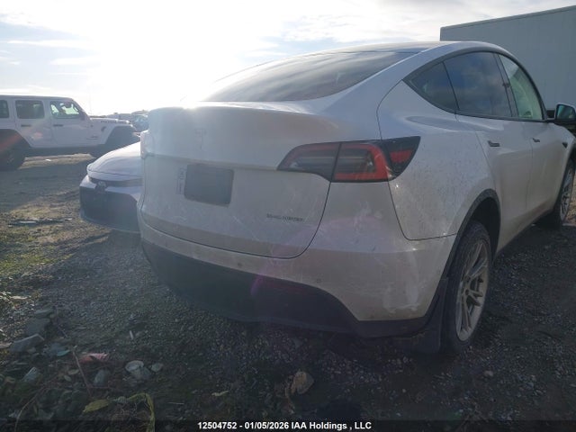 5YJYGDEE8MF089351 Tesla Model Y