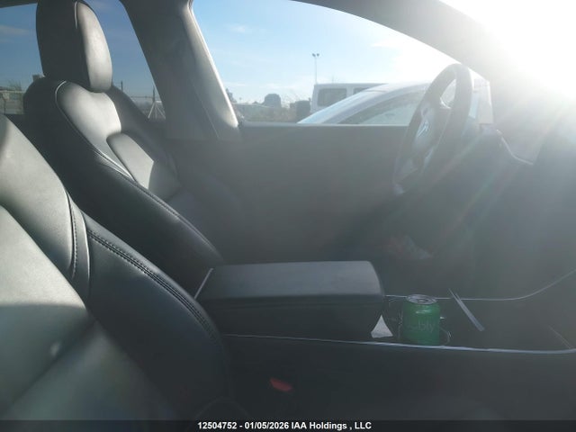 5YJYGDEE8MF089351 Tesla Model Y