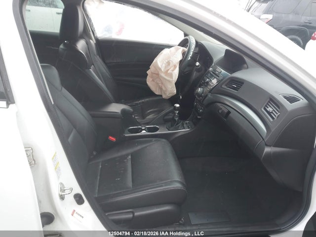 Acura Ilx Dynamic 2015 19VDE2E73FE400146 Image 5