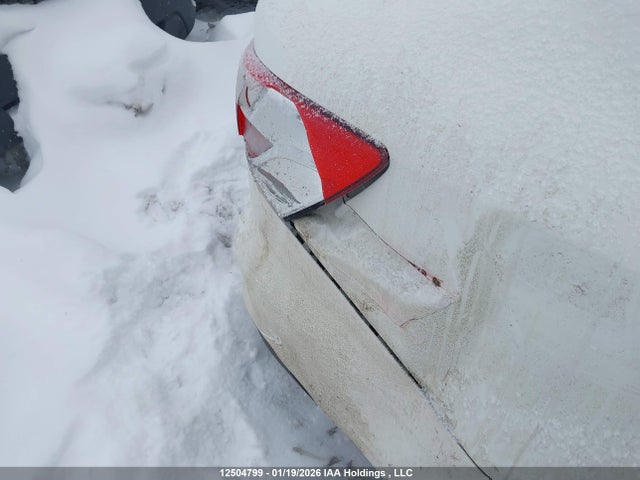 KNADM4A39G6571898 KIA RIO LX