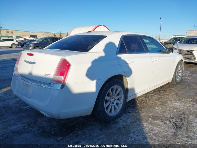 Chrysler 300 Touring 2014 2C3CCAAG2EH208085 Image 4