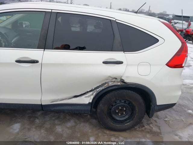 2HKRM3H32GH001742 Honda CR-V LX