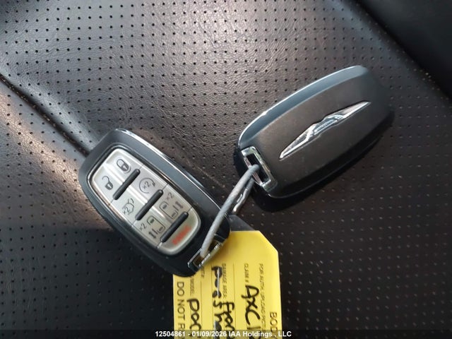 2C4RC1BG4PR561199 Chrysler Pacifica Touring L