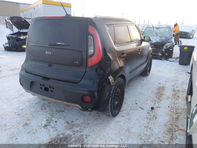KIA SOUL + 2018 KNDJP3A53J7552533 Image 4