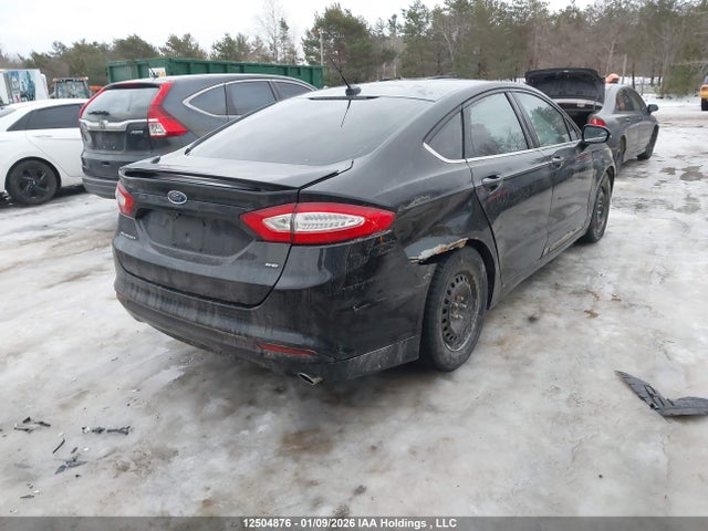 3FA6P0H71FR140385 Ford FUSION SE