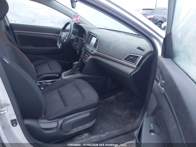KMHD84LFXJU593888 Hyundai ELANTRA GL