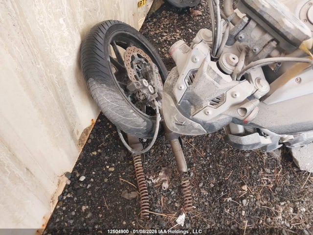 Yamaha FZ07 2015 JYARM06N8FA000146 Image 13