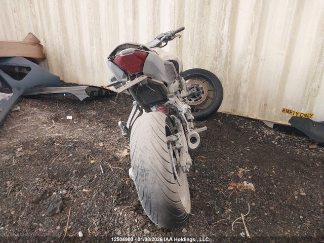 Yamaha FZ07 2015 JYARM06N8FA000146 Image 6