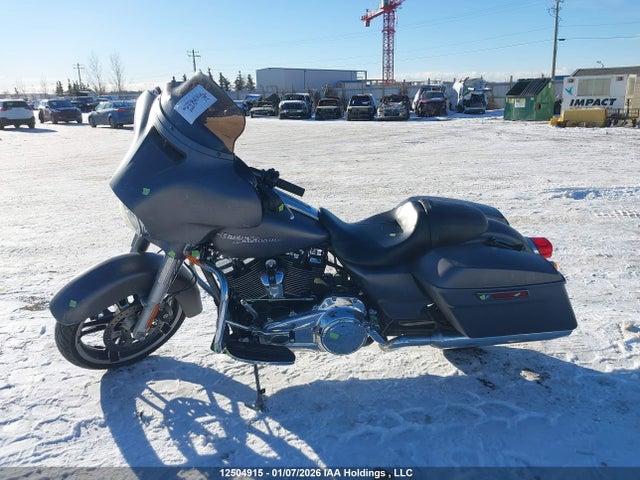 12504915 :رقم المزاد ، 5HD1KRCA0HB652048 vin ، 2017 Harley-davidson Flhxs Street Glide Special مزاد بيع