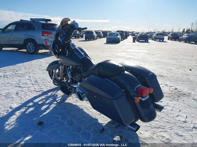 12504915 :رقم المزاد ، 5HD1KRCA0HB652048 vin ، 2017 Harley-davidson Flhxs Street Glide Special مزاد بيع