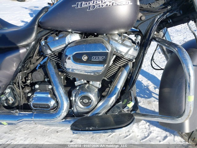12504915 :رقم المزاد ، 5HD1KRCA0HB652048 vin ، 2017 Harley-davidson Flhxs Street Glide Special مزاد بيع