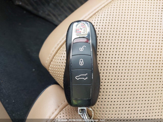 WP1AA2A27GKA36570 Porsche Cayenne