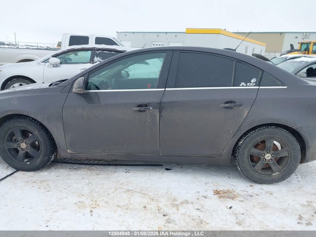 1G1PE5SB7F7260237 Chevrolet Cruze 2lt