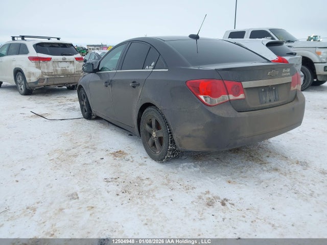 1G1PE5SB7F7260237 Chevrolet Cruze 2lt