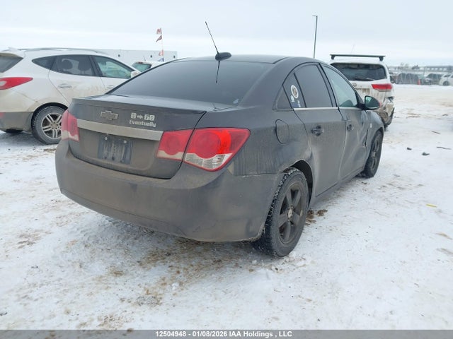 1G1PE5SB7F7260237 Chevrolet Cruze 2lt