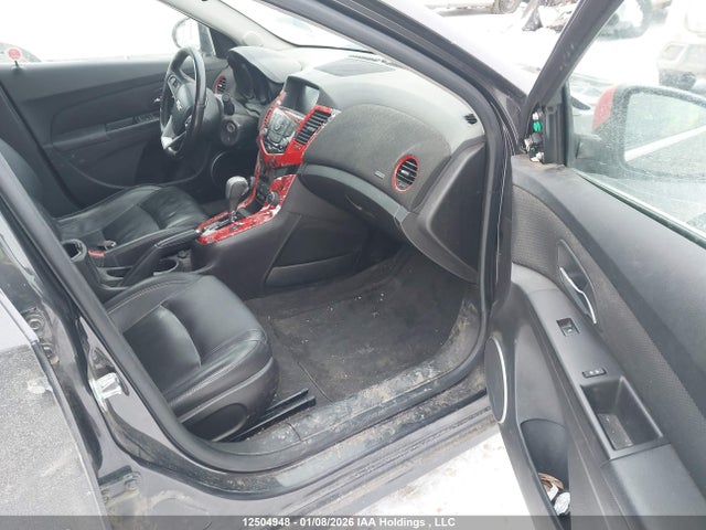 1G1PE5SB7F7260237 Chevrolet Cruze 2lt